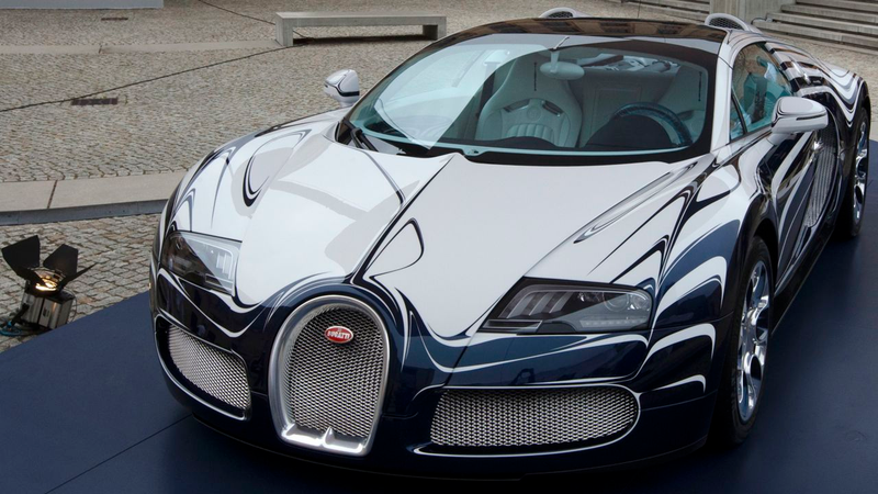 Illustration for article titled The Bugatti Veyron L'Or Blanc is a $2.3 million tea set